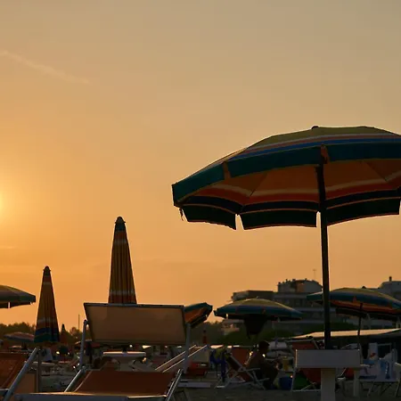 Bright In Close To The Sea Appartamento Bibione